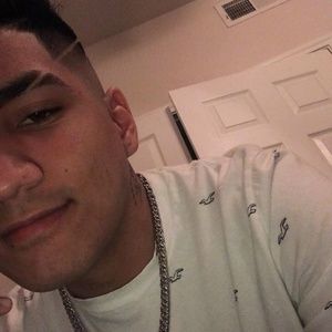 Meet your Posher, Roberto